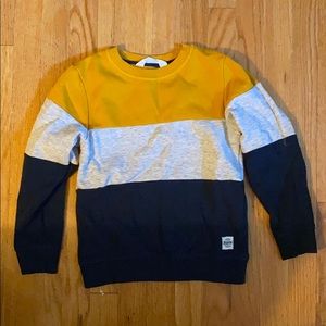 Boys size small sweater